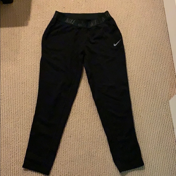 Nike Pants - NIKE BLACK SWEATPANTS